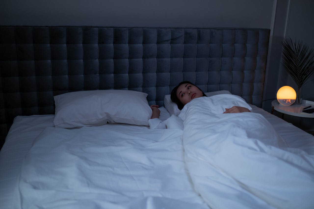 Ursachen & Tipps: Was kann man bei Schlafstörungen tun?